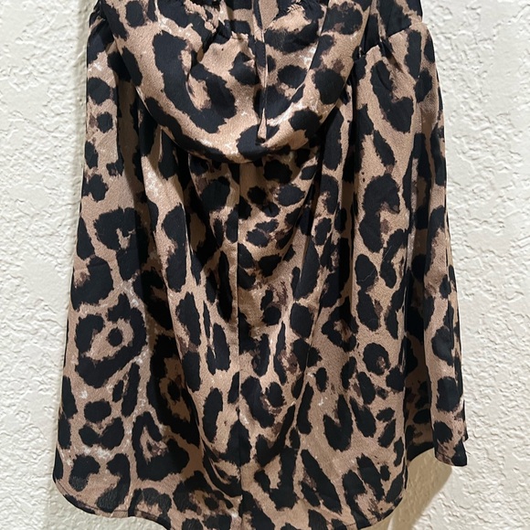 Leopard Romper - Picture 10 of 11